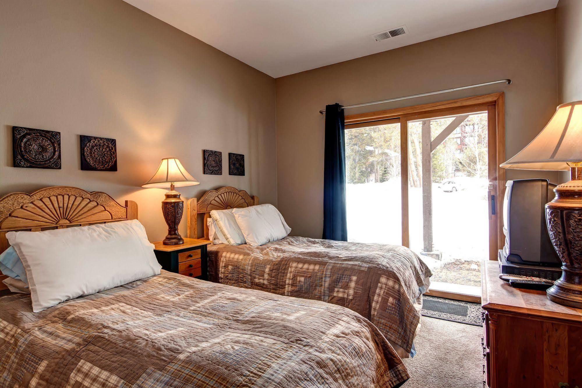 One Breckenridge Place Townhomes 外观 照片