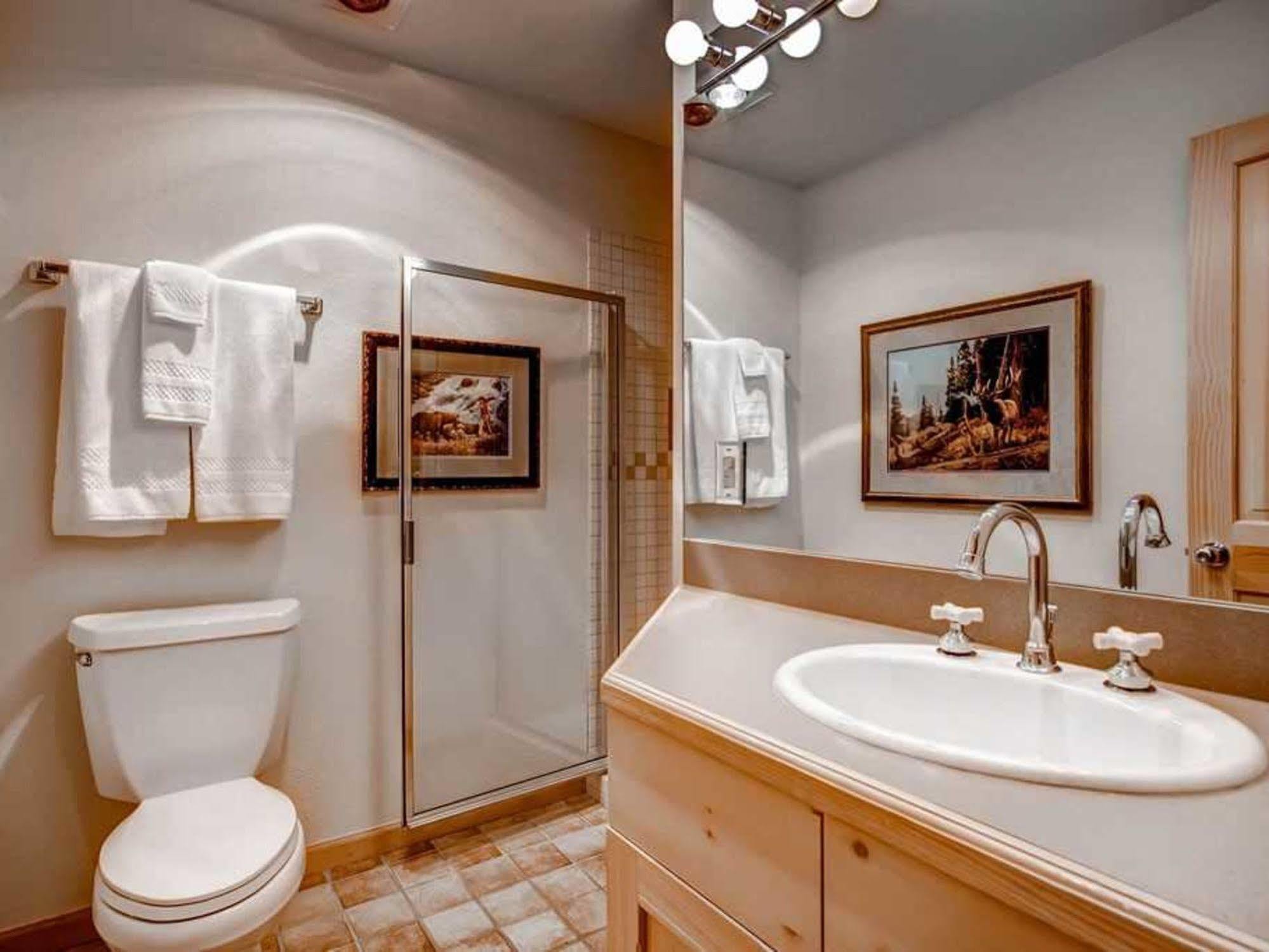 One Breckenridge Place Townhomes 外观 照片